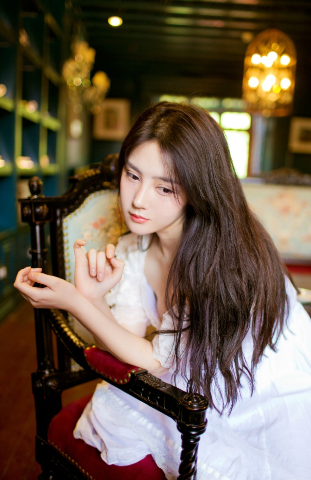 当我在死胡同时，你为我开辟一条新路：当我在困在海中央时，你为我造出一条小船。